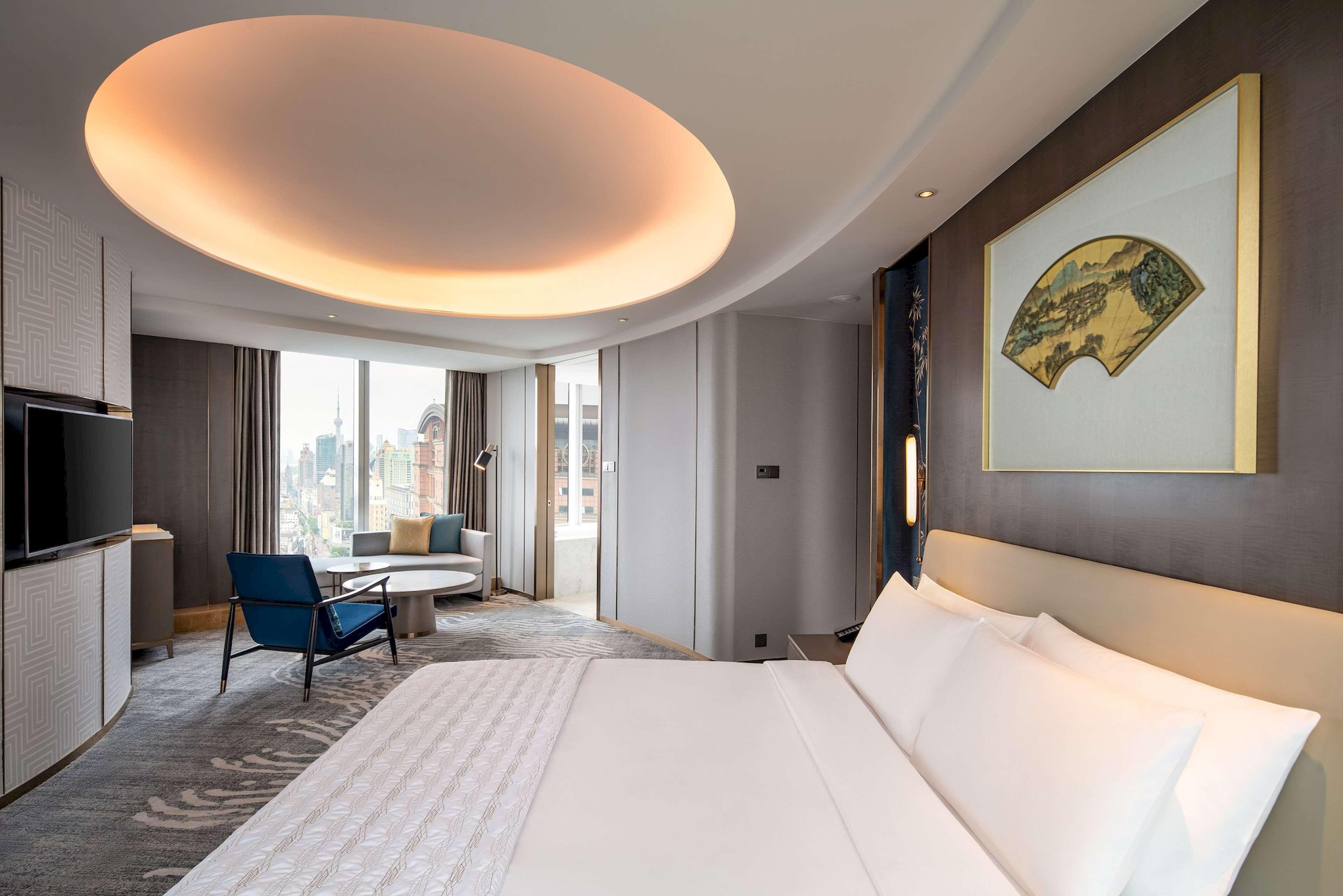 Conrad Hotel 5*