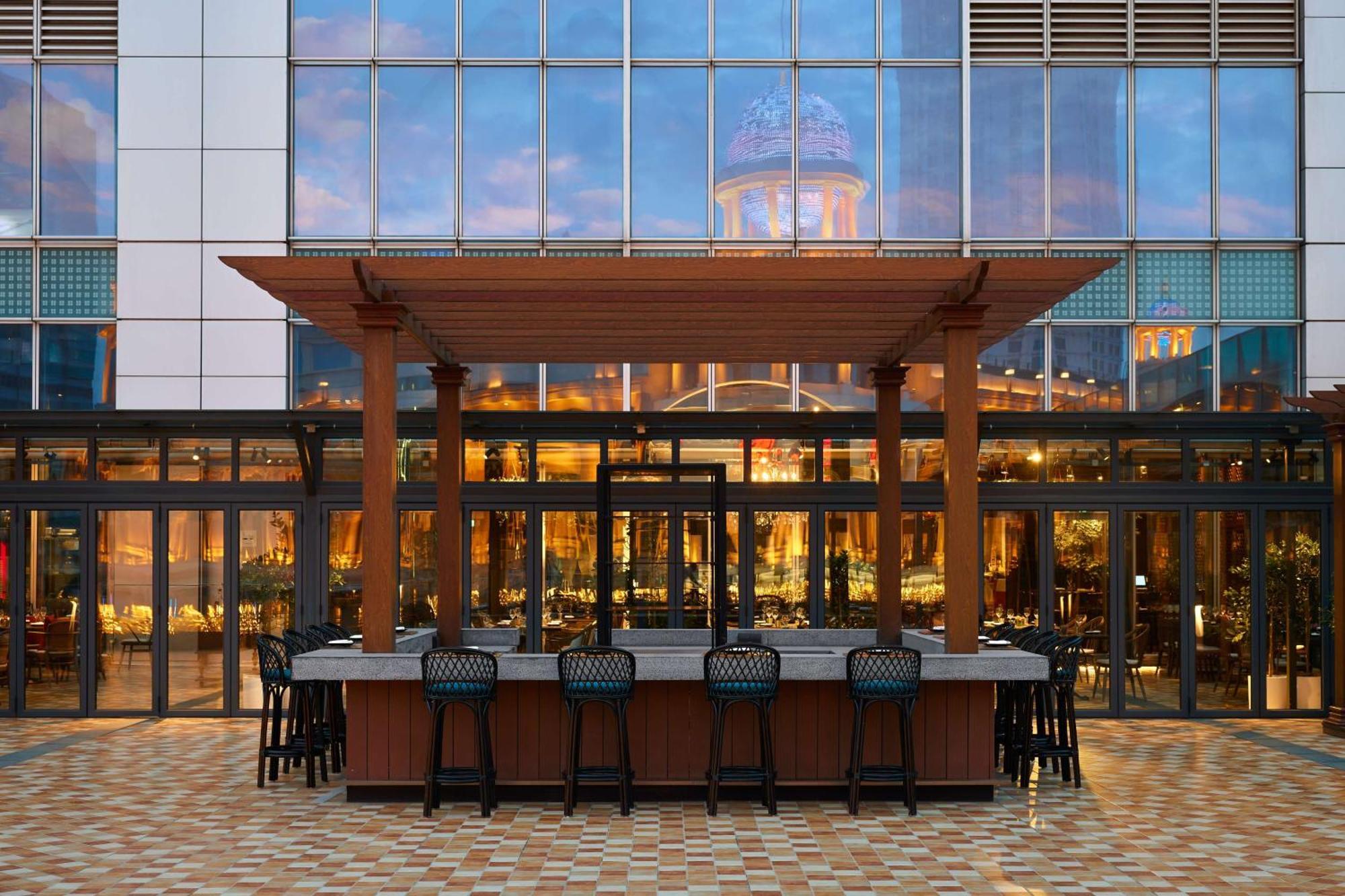 Hotel Conrad