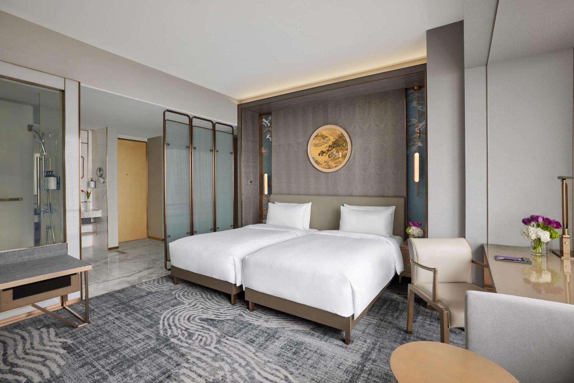 Conrad Hotel 5*